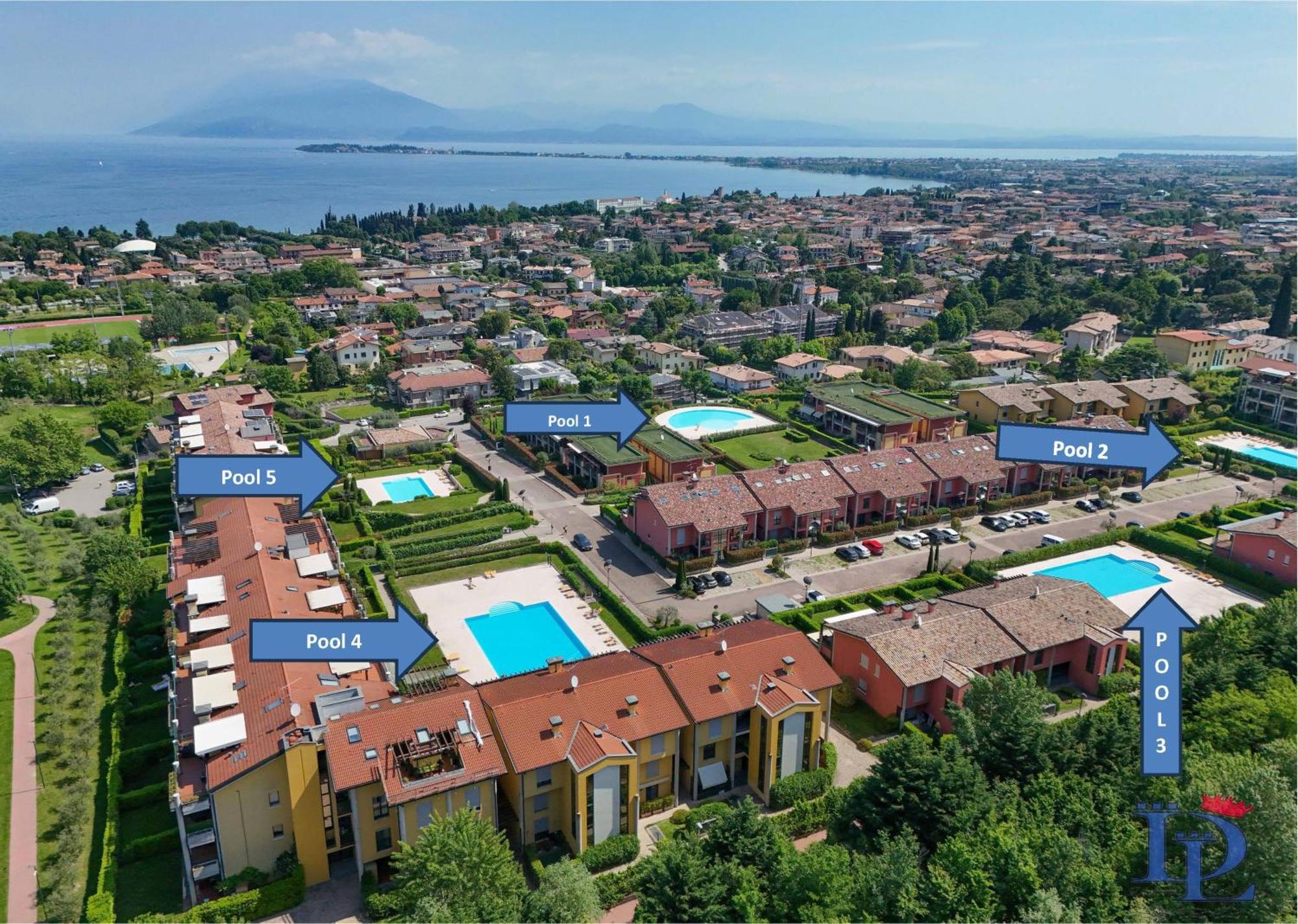 Desenzanoloft Official Partner Marriott Homes & Villas -Butterfly And 5 Pools Family Apartment Desenzano del Garda Extérieur photo